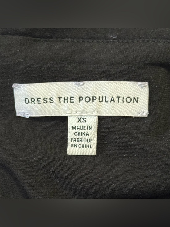 Dress The Population Jaclyn Metallic Gown - Picture 7 of 13